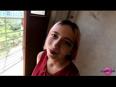 ❤️ Ուսանող Զգացմունքային ծծում է օտարին ծայրամասում Պոռնո մեզ մոտ ❌